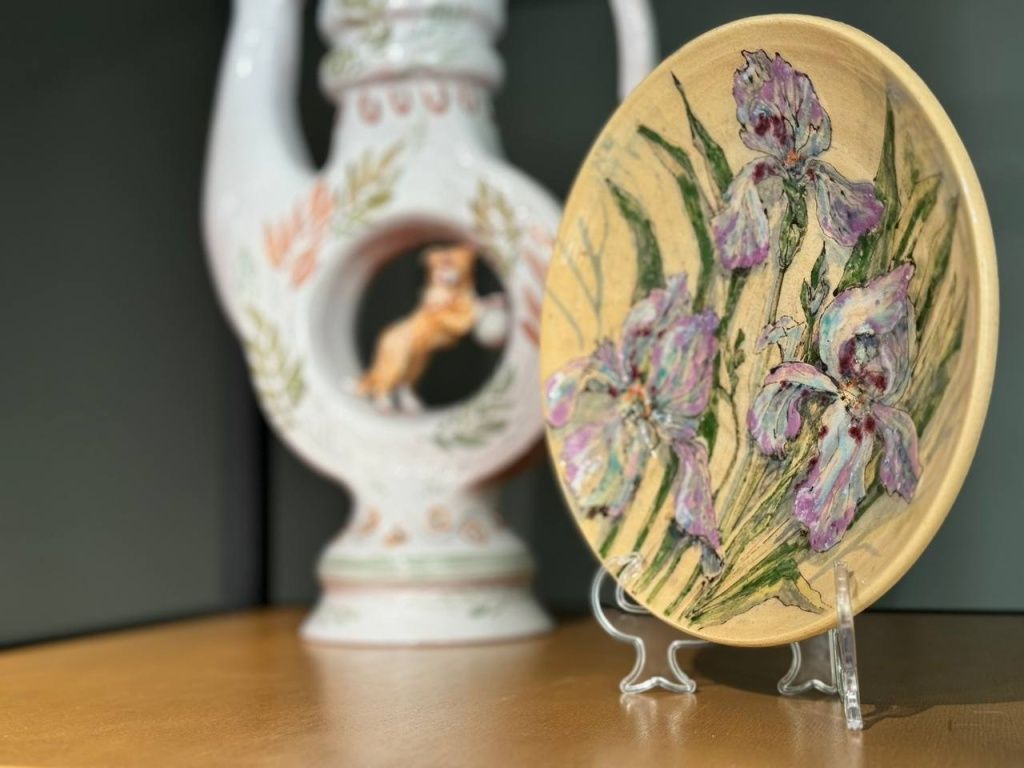 В Тюмени открылась выставка декоративной керамики 